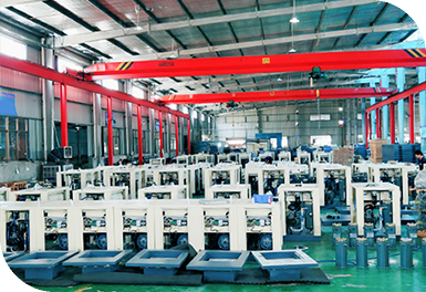 Before repairing and disassemblingthe air compressor, please tum offthe power supply and dischargethe air in the air seam.