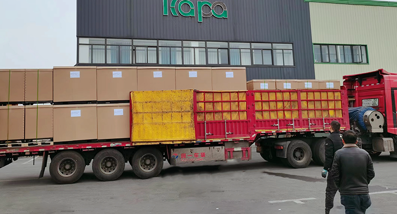 User-centered service system, all-round sharing of operating costs