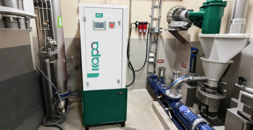 4in1 Screw Air Compressors for Small Electronic Component Manufacturing Plants